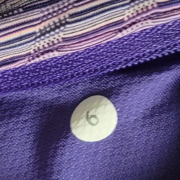 LULULEMON Athletica Run Inspire Space Dyed Twist Iris Flower Crop Capri Size 6 - Picture 12 of 12